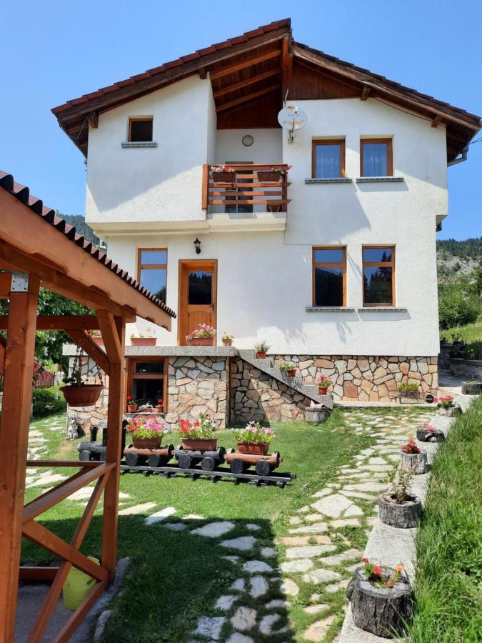 Вила Здравец Yagodina Eksteriør bilde